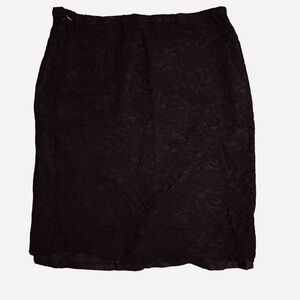 12P Kate Hill Petite Lace Jet Black Pencil Skirt. Side zip. Fully lined.